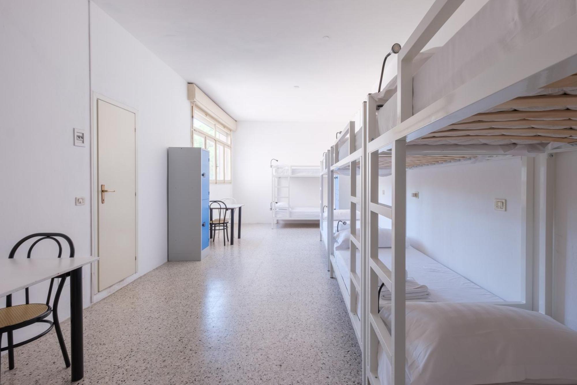 Meet Hostel تّشيرفييا المظهر الخارجي الصورة